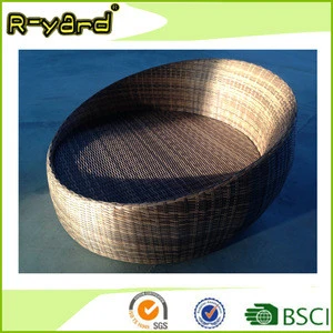 Hot sale Moon round Shaped colorful cushions wicker rattan outdoor sun beds
