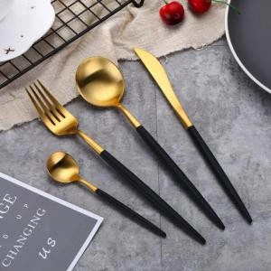 Luxurious White Gold Cutlery Set 4 Piece Flatware set Cutipol Style 304 Stainless Steel Knives Forks Spoons PVD Coated Cutlery