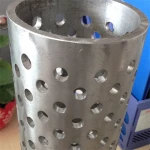 SS304,304L perforated slot well screen/perforated water filter screen/perforated based screen filter from China supply