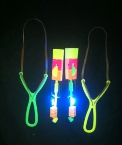 UCHOME   Best selling toys wholesale luminous slingshot arrows blue lights flying sword