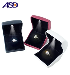 Wholesale Leather LED Jewelry Box Wedding Ring Boxes With Led Light