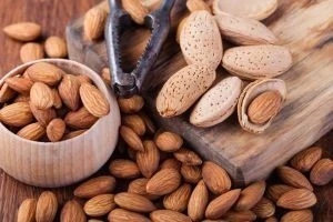 High-Quality Almond Kernels – Bulk Exporter & Private Label Packaging