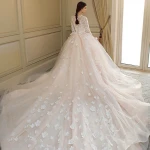2019 New summer style for women loose long-sleeved round-necked wedding dress