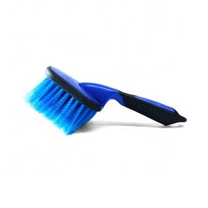 2020 new multi-functional durable short handle car cleaning tire brush with soft grip