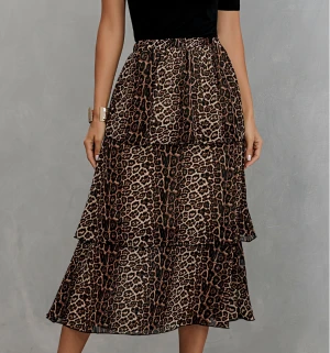 2021 women&#x27;s pleated half skirt leopard print three layer cake skirt