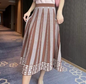 Affordable Custom High Waist Jacquard Knitted Pleated Skirt