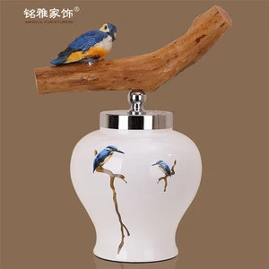 China jingdezhen white ceramic pot with lid flower vase handmade craft decoration for home livingroom