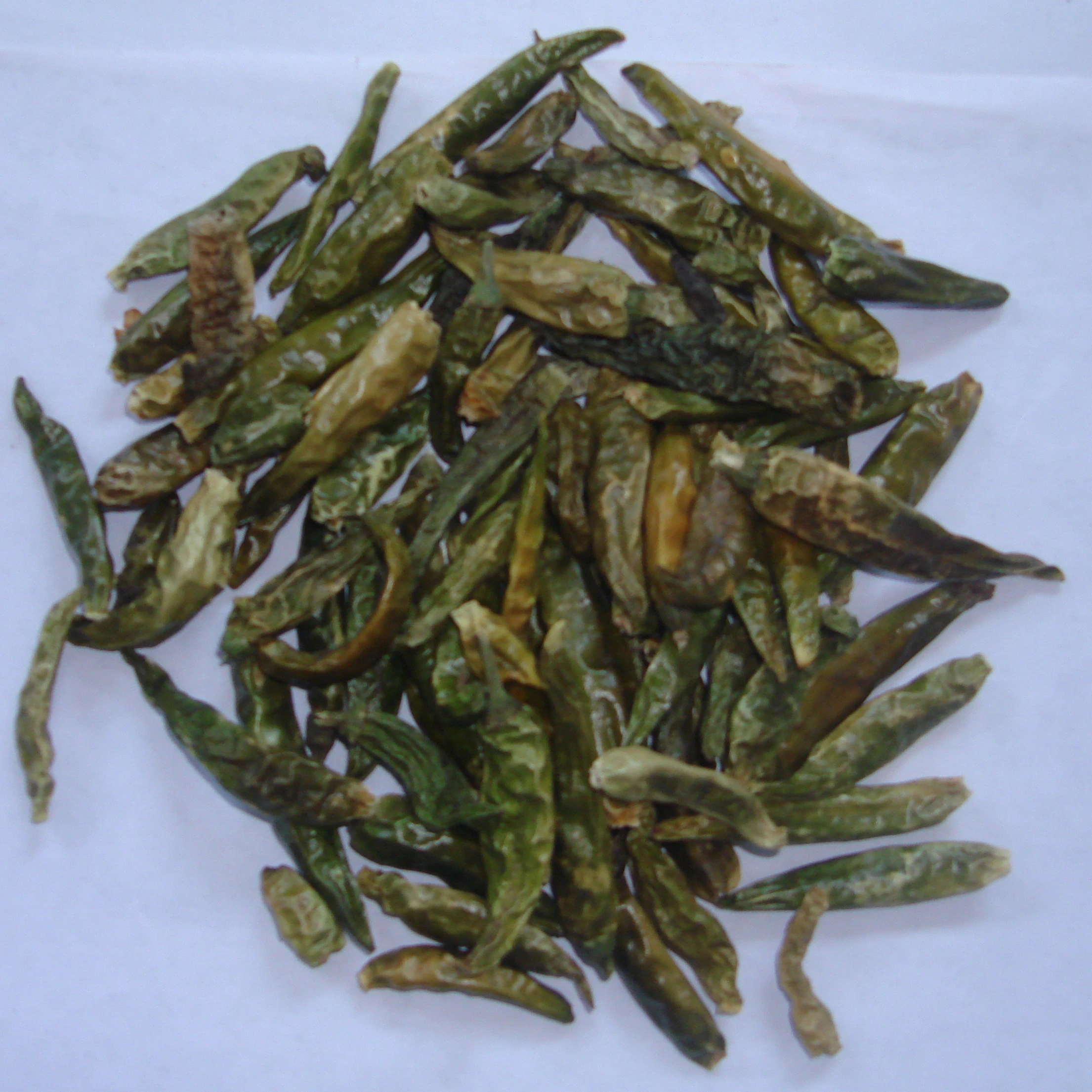 China Manufacturer Supply  Hot Dried Green Chilli Pods for Spice powder with HACCP,HALAL. GLOBAL GAP Certificates