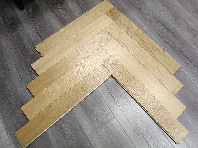 Factory Supply Engineered Oak Flooring