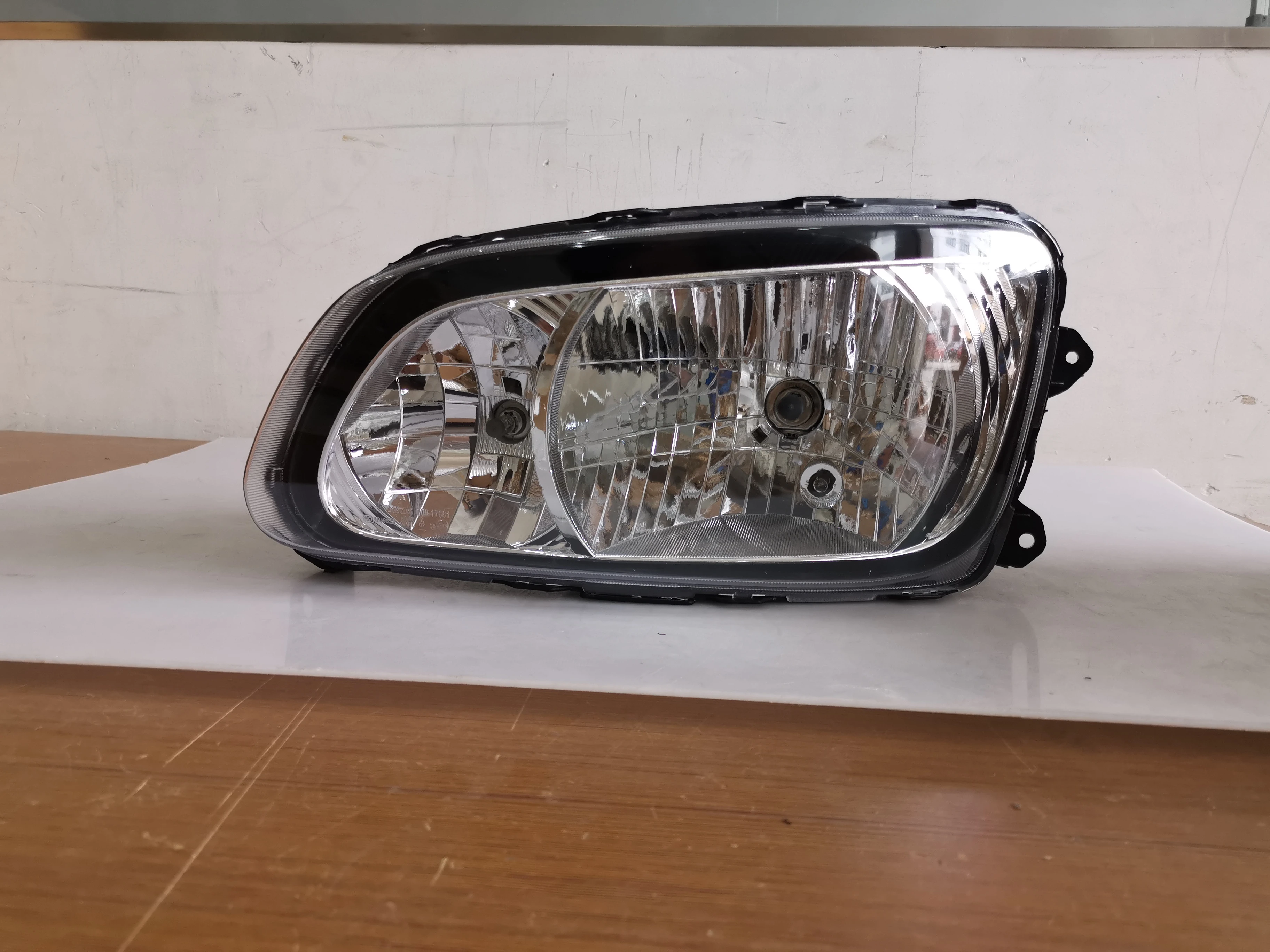HC-T-4595 Factory price!!! Auto spare parts front light crystal head lamp for HINO 700