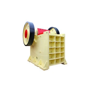 Low Investment Manual Mini Scrap Metal Tracked Jaw Crusher supplier