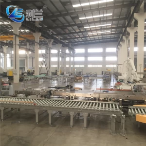 Multi-function labeling machine in turnkey project for water bottle filling line