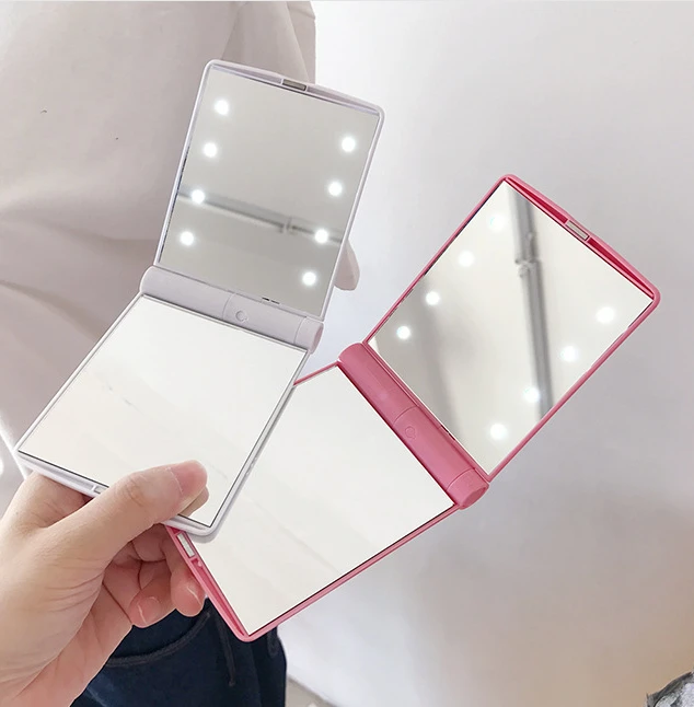 Pocket mirror Light Up Travel Mirror Mini Makeup mirror with 8 LED &amp; Battery