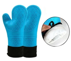 Silicone oven mitt with cotton quilted