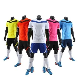 Wholesale Latest Designs Quality Cheap Soccer Football Shirt Team Wear Uniform