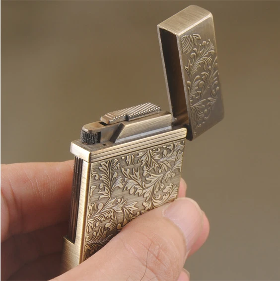 Wholesale Retro Gas Lighters Cigarette Flame Lighters Personality Butane Lighters  Mens Gift