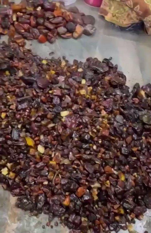 Buy Raw Amber Ukraine from GeoResearch, Ukraine | Tradewheel.com