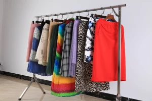 Used Ladies silk skirt wholesale