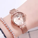 2021 custom logo Fashionable Simple Elegant Temperament with Diamonds jewelry women watch quartz watches