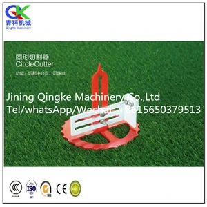 Artificial lawn pruning tool used for football field
