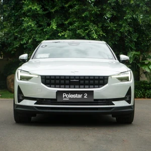 Brand New Electric Sedan Sports Car In Stock POLESTAR 2 2021 Long Range 450km 300 kw Motor Power Dual Motor Electric Car Vehicle