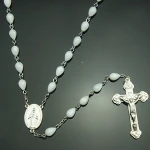 Cheap Religious Freshwater Shellfish Shaped Wooden Bead Necklace
