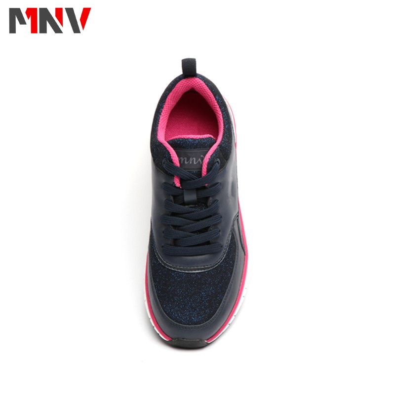 Chinese manufacturer customized latest design men and women sports shoes outdoor running shoes
