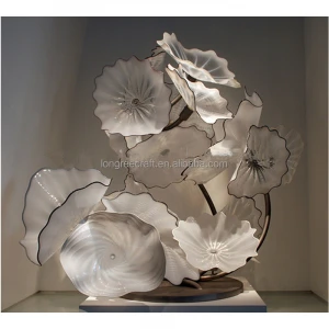 Creative Design Art Glass Crafts Hand Blown Glass Plates Murano Glass Standing Sculpture