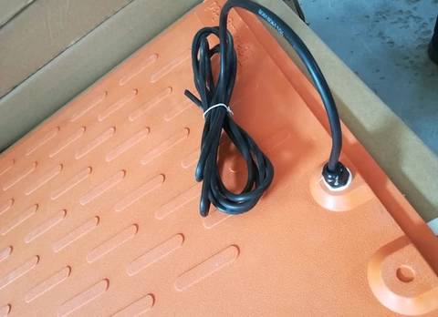 Factory customized fiberglass Piglet electric heating plate exported