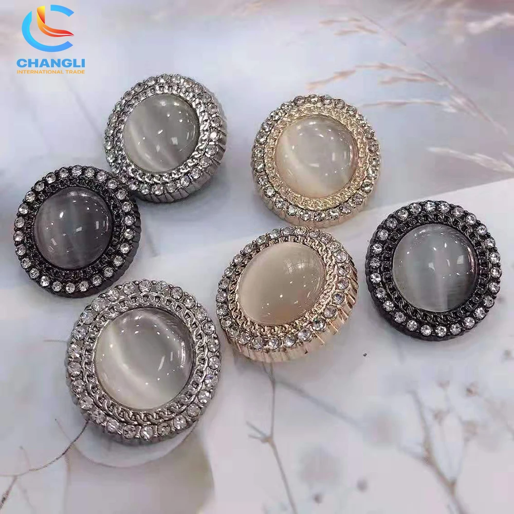 Factory Supplies Competitive Price Direct Sale Natural Button for Garment Accessories