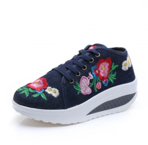 High heel leisure sports embroidered cloth shoes women&#x27;s single shoes spring and Autumn style one pedal
