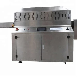 MULTEPAK Automatic belt chamber machine sausages, ham, bacon, poultry, fish, cheese, pasta and other speciality foods.