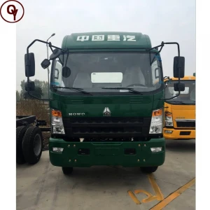 SINOTRUK 4x2 new and used HOWO small cargo trucks for sale