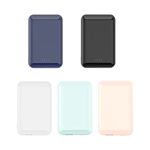 Thin and light mini portable power bank 5000mAh magnetic wireless portable charger easy to carry when going out