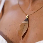 LAVIA (Black) LAVIA (Brown) Gold plated Necklaces with immortal Bay leaf