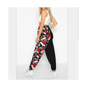 2021 New hot sales anti pilling breathable loose casual printed casual pants for women