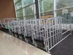 Animal Husbandry and pig raising equipment sow farrowing crates for pigs