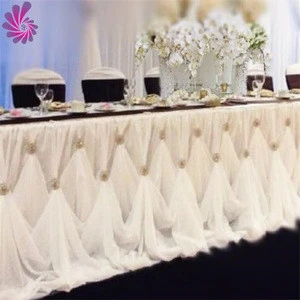 Beautiful Wedding Decoration Customizable Modern Tulle Ruffled Chiffon Cinderella Table Skirt With Rhinestone Brooches