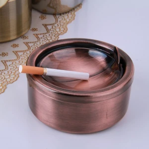 Factory Supply unbreakable portable Color Plated metal Stainless Steel Ashtray with Lid