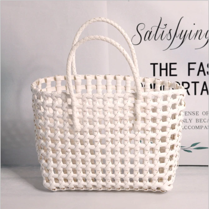 Factory Wholesale Hand-woven Shopping Basket Plastic Shopping Basket Home Storage Basket
