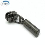 Fashion Logo Engraved Zinc Alloy Zipper Puller Custom Made Metal Zipper Pull