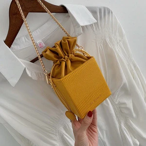 Fashion style female new 2020 chain shoulder Messenger bag wild ins portable gift box small square bag