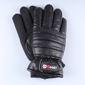 Football outdoor thick protective sport leather gloves
