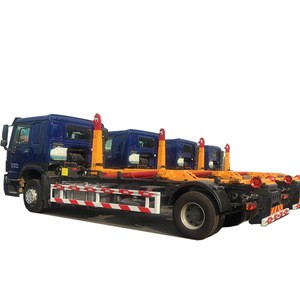 Good quality HOWO 6x4 small hook arm garbage truck for sales in China
