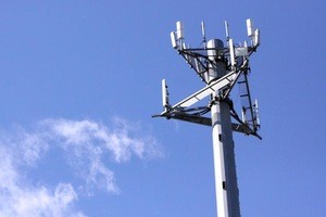 Microwave Telecommunication electric service pole , Hot Roll Steel Q420 wireless communication towers