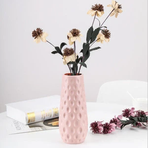New design promotional home decoration various colors cylinder shape dot plastic flower vase