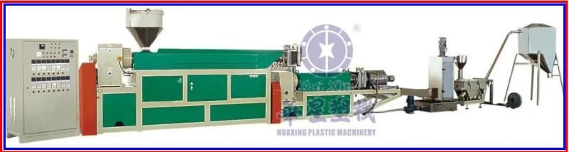 PE plastic flakes recycling extruding and pelletizing machine