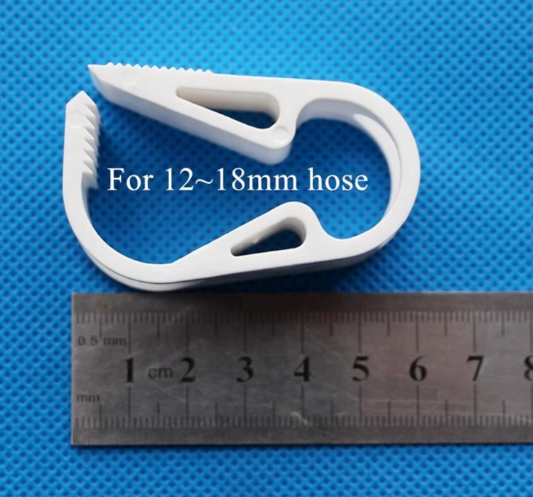 Plastic pipe clamp joint