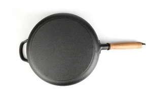 Pre seasoned Cast iron electric skillet /non-stick frying pan with long wooden handle