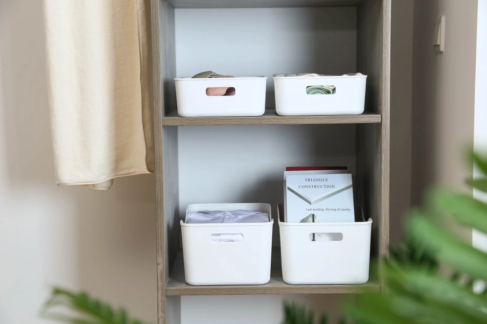 Buy Storage Hot Rectangle Plastic Storage Boxes With Built-in Handles ...
